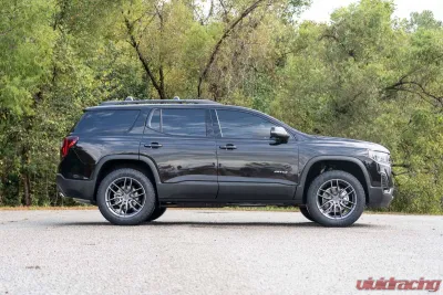 Rough Country 1.5 Inch Lift Kit N3 Front Struts - 110031A