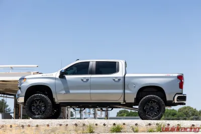 Rough Country 6" Lift Kit Multi Leaf Spring M1 Struts w/M1 Rear Shocks 4.3L 5.3L 6.2L Chevrolet Silverado 1500 2WD 4WD 2019-2023 - 21740