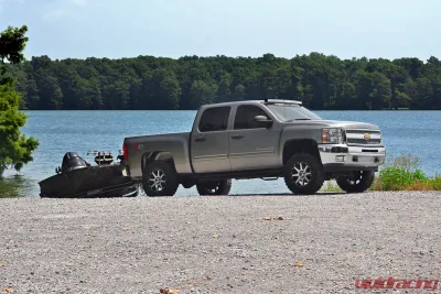 Rough Country 6" Lift Kit M1 Struts w/M1 Rear Shocks Chevrolet Silverado 1500 GMC Sierra 1500 4WD 2007-2013 - 23640