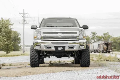 Rough Country 7.5" Lift Kit M1 Struts w/M1 Rear Shocks Chevrolet Silverado 1500 GMC Sierra 1500 4WD 2007-2013 - 26440