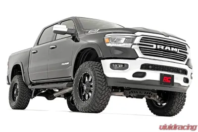 Rough Country 6" Lift Kit M1 Monotube Struts w/M1 Shocks and Rear Variable Rate Coils w/o 22" Factory Wheels Ram 1500 4WD 2019-2023 - 33440