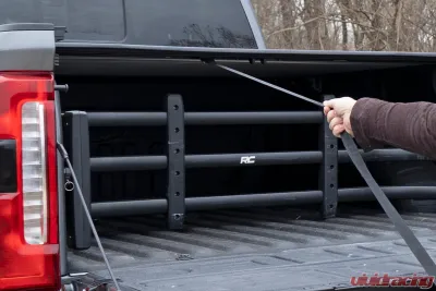 Rough Country Retractable Bed Cover 6'10" Bed Ford F-250 | F-350 Super Duty 17-25 - 46220651