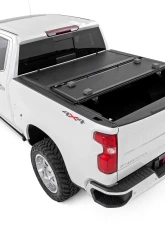 Rough Country Hard Low Profile Bed Cover 5'10" Bed Chevy | GMC Sierra 1500 19-25 | Silverado 1500 19-25                                     - 47120580B - Image 3