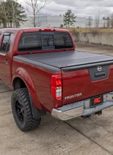 Rough Country Hard Low Profile Bed Cover 5' Bed Cargo Mgmt Nissan Frontier 05-21                                     - 47520501B - Image 6