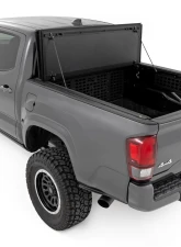Rough Country Hard Tri-Fold Flip Up Bed Cover 6' Bed Toyota Tacoma 2WD | 4WD 2016-2023                                     - 49420600 - Image 6