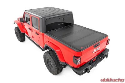 Rough Country Hard Tri-Fold Flip Up Bed Cover 5' Bed Jeep Gladiator JT 4WD 2020-2025 - 49620500