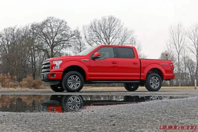 Rough Country 2" Front Leveling Strut Kit Ford F-150 2WD 2014-2020 - 501074