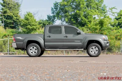 Rough Country 0-2" M1 Adjustable Leveling Struts Toyota Tacoma 2005-2023 - 502075