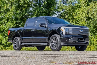 Rough Country 3/4" Front Leveling Kit Lowers Rear 1.5 Inches Ford F-150 Lightning 22-25 - 52006