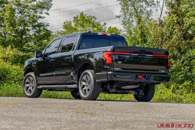 Rough Country 3/4" Front Leveling Kit Lowers Rear 1.5 Inches Ford F-150 Lightning 22-25 - 52006