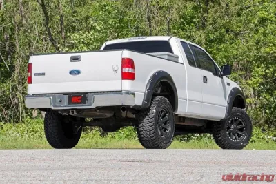 Rough Country 6" Lift Kit for Ford F-150 2WD 2004-2008 with Anti-Wrap Blocks - 52430