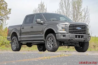 Rough Country 4" Lift Kit M1 Struts | M1 Ford F-150 4WD 2015-2020 - 55540