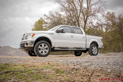 Rough Country 2 Inch Leveling Kit Red - 568RED