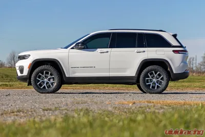 Rough Country 1" Lift Kit Jeep Grand Cherokee WL 4WD 2023-2025 - 60700