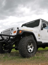 Rough Country 2.5" Lift Kit X-Series M1 Jeep Wrangler TJ 97-06 | Wrangler Unlimited 04-06                                     - 61240 - Image 2