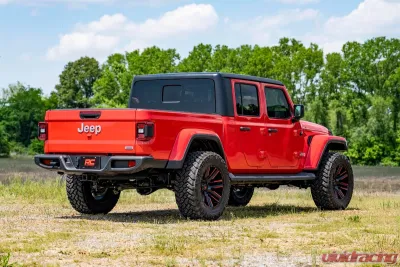 Rough Country 2.5" Leveling Kit w/V2 Monotube Jeep Gladiator JT 2020-2022 - 63470