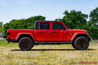 Rough Country 2.5" Leveling Kit w/V2 Monotube Jeep Gladiator JT 2020-2022 - 63470