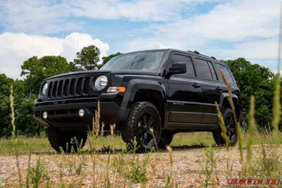 Rough Country 2" Lift Kit Lifted N3 Struts Jeep Compass Compass Classic Patriot 2007-2017 - 66531