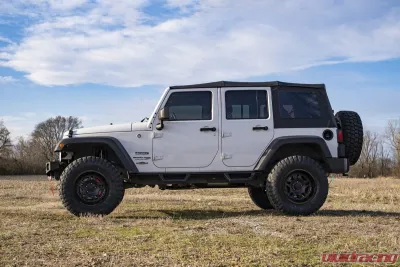 Rough Country 3.25" Lift Kit M1 Jeep Wrangler Unlimited 2WD | 4WD 2007-2018 - 66940