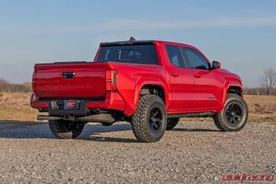 Rough Country M1R Reservoir Leveling Struts Adjustable Height Front Toyota Tacoma 24-25 - 684177