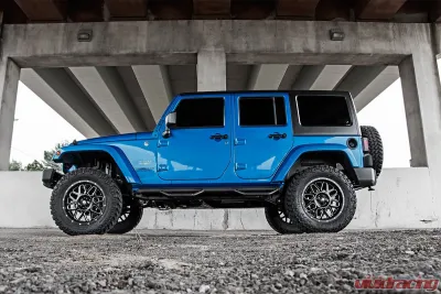 Rough Country 3.5" Lift Kit M1 Jeep Wrangler Unlimited 2WD | 4WD 2007-2018 - 69440