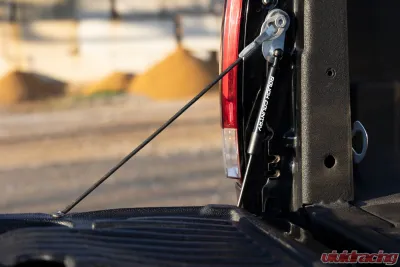 Rough Country Tailgate Assist Ford F-250 | F-350 Super Duty 2WD | 4WD 1999-2016 - 73220