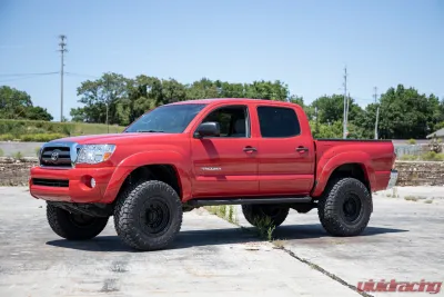 Rough Country 3.5" Lift Kit Lifted Struts w/N3 Shocks and Rear Leaf Springs Toyota Tacoma 2005-2022 - 74232