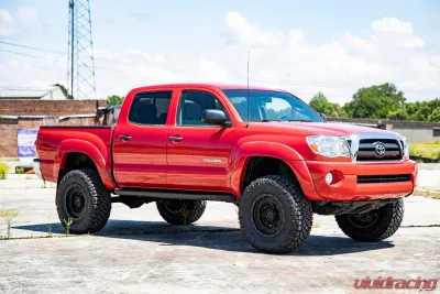 Rough Country 3.5" Lift Kit Lifted Struts w/N3 Shocks and Rear Leaf Springs Toyota Tacoma 2005-2022 - 74232