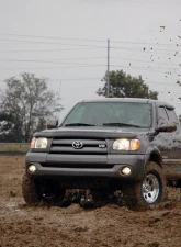 Rough Country 2.5" Suspension Lift Kit Toyota Tundra 2000-2006                                     - 75030 - Image 3