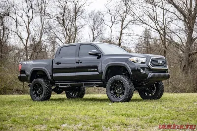 Rough Country 6" Lift Kit with Vertex Adjustable Coilovers & Shocks for Toyota Tacoma 2016-2022 - 75850
