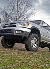 Rough Country 3" Lift Kit w/Lifted Front Struts & N3 Rear Shocks Toyota 4Runner 2WD 4WD 1996-2002                                     - 77131 - Image 3