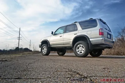 Rough Country 3" Lift Kit w/Lifted Front Struts & N3 Rear Shocks Toyota 4Runner 2WD 4WD 1996-2002 - 77131