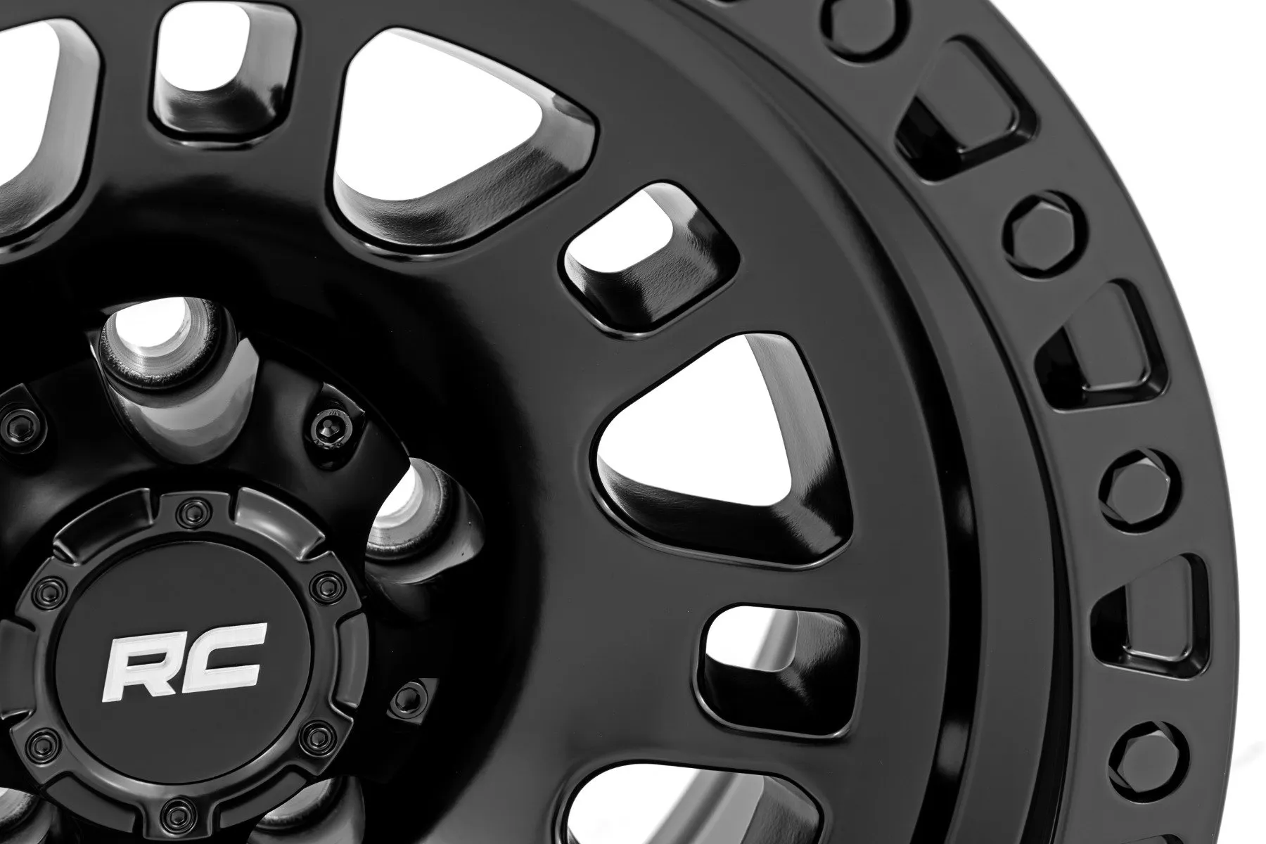 れいか　0819 Rough Country 82 Series Wheel | One-Piece | Semi Gloss Black