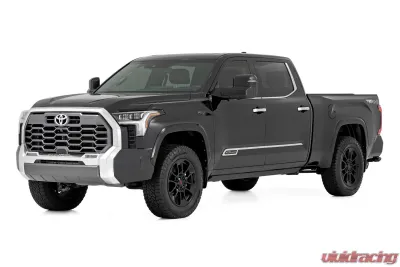 Rough Country 1.75" Leveling Kit w/Rear Spacer Toyota Tundra 2WD | 4WD 2022-2025 - 88001
