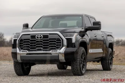 Rough Country 1.75" Leveling Kit w/Rear Spacer Toyota Tundra 2WD | 4WD 2022-2025 - 88001