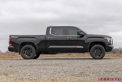 Rough Country 1.75" Leveling Kit w/Rear Spacer Toyota Tundra 2WD | 4WD 2022-2025 - 88001