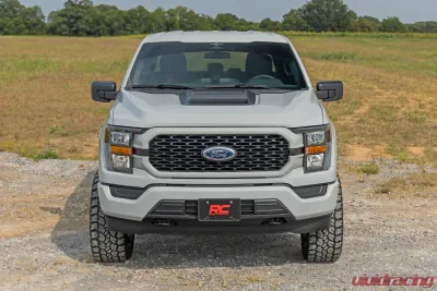 Rough Country Hood Scoop Gloss Black Ford F-150 2WD | 4WD 2021-2025 - HS30010-RCGB