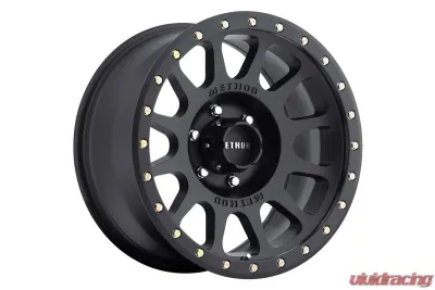 Rough Country Method MR305 Matte Black Wheel 17x8.5 6x5.5 +0 for Chevrolet, GMC, Toyota - MR30578560500
