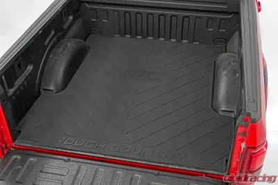 Rough Country 8' Truck Bed Mat for Ford F-250/F-350 Super Duty 2017-2024, Durable Rubber, RC Logo - RCM682