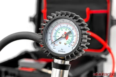 Rough Country Portable Twin Motor Air Compressor 12V 150PSI 6.16 CFM with Carry Case - RS208A