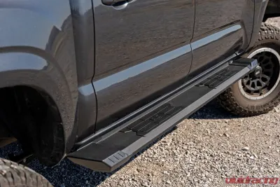Rough Country HD2 Aluminum Running Boards Double Cab Toyota Tacoma 2WD | 4WD 2005-2023 - SRB051785A