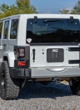 Rough Country Trail Cladding Tailgate Protector for Jeep Wrangler 2007-2017, Thermoplastic, UV-Resistant                                     - TC73260 - Image 6