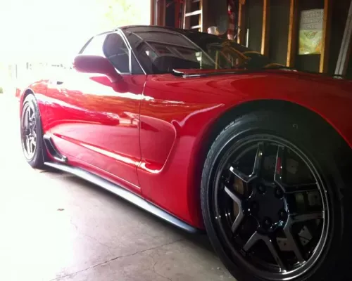 C7 Carbon Side Skirts with Mudflaps Fiberglass Chevrolet Corvette C5 ZR1 1997-2004 - C5-SS-FRP