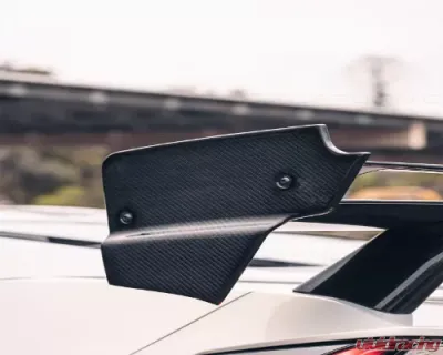 C7 Carbon Race Edition Wing Carbon Fiber Chevrolet C8 Corvette Stingray 2020-2024 - C8-3B-1