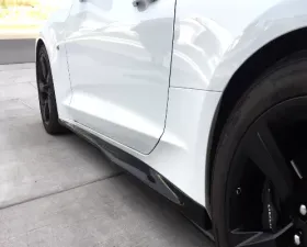 C7 Carbon Side Skirt Set Gloss Black Chevrolet Camaro ZL1 2016