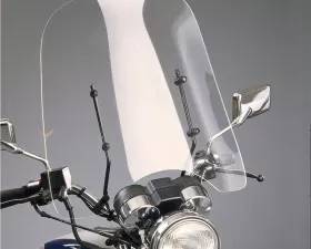 Slipstreamer Universal Windshield CF50