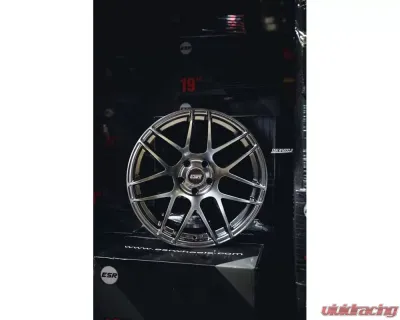 ESR Wheels RF1 Wheel 18x8.5 5x115 30mm Hyper Black | Hyper Black - 88551430 RF1HB 5X115