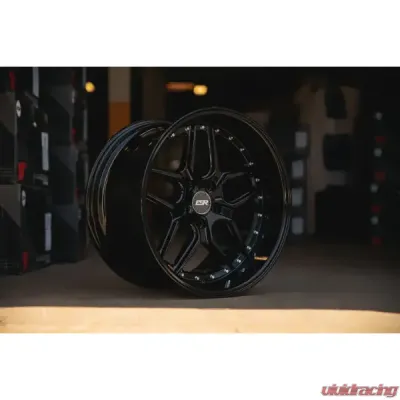 ESR Wheels CS15 Wheel 19x8.5 5x112 +30 Gloss Black - 98551230 CS15GBLK