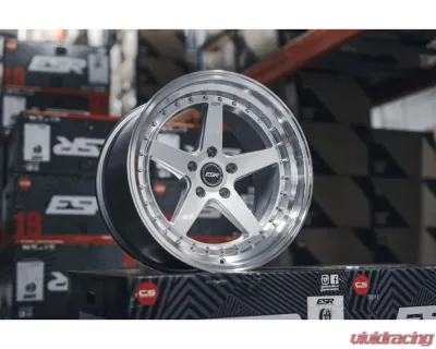 ESR CS Carbon Fiber Center Caps - CAPSV2-CF