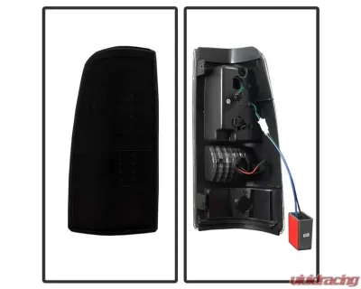 Xtune LED Tail Lights With Black Smoked Lens Chevrolet Silverado 2003-2007 - ALT-JH-CSIL03-LED-BSM